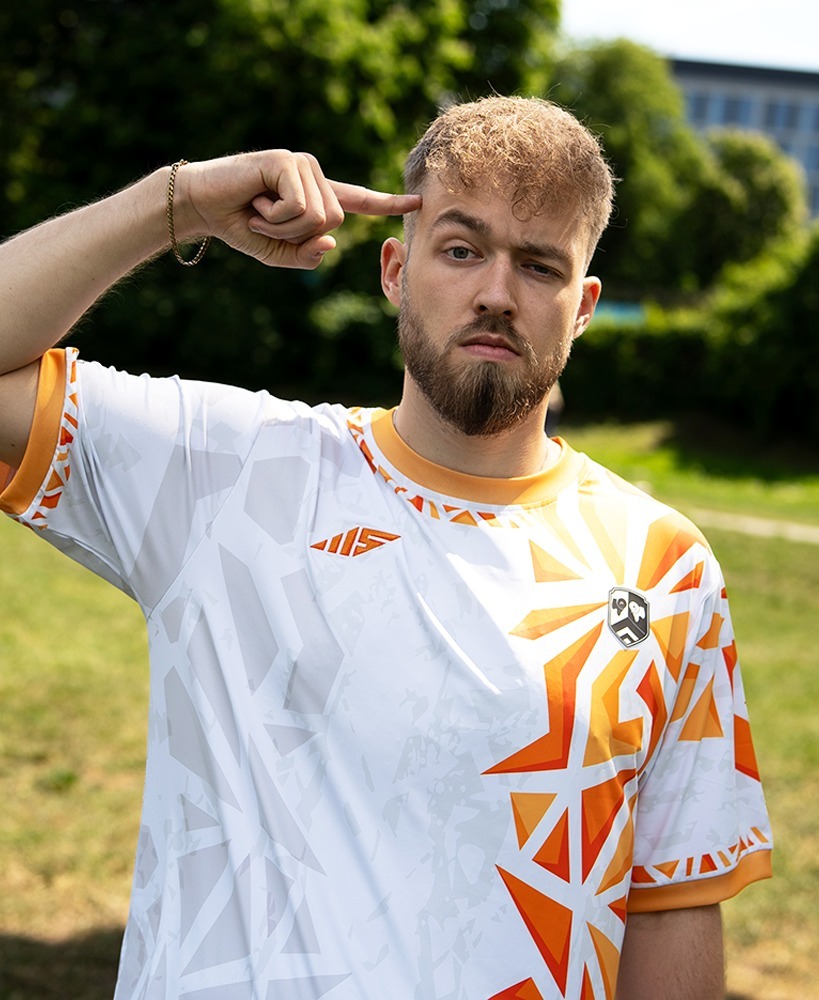 Dres MICHSAKO X KOUTINHO